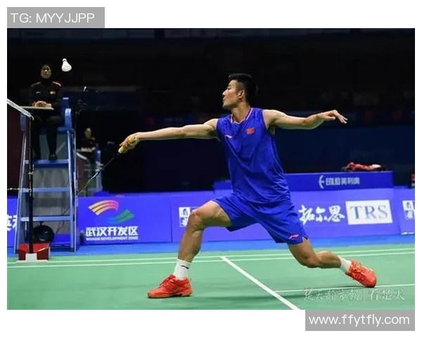 重庆羽毛球队实力引发热议球迷对其表现与训练方式展开激烈讨论