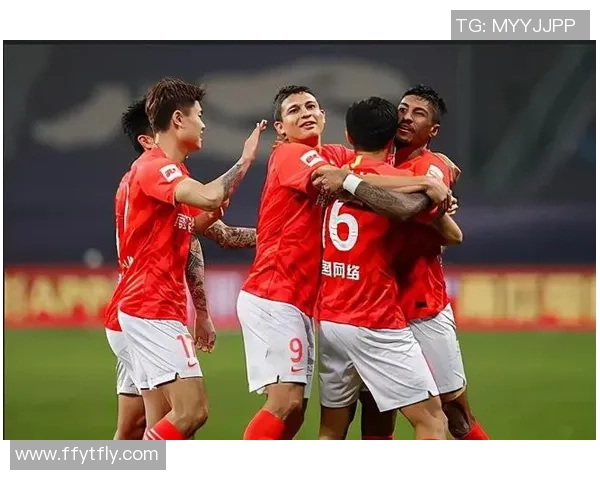 南京篮球队防反体系解析：提升防守效率与进攻转化的战术探讨