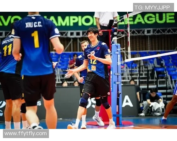 深圳排球队的崛起与挑战分析聚焦排球运动的力量与未来发展 深圳排球队的崛起与挑战分析聚焦排球运动的力量与未来发展