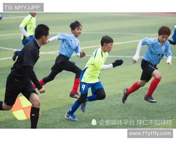 深圳足球队心理素质排名第九解析球队心理素质对比赛的影响与提升策略 深圳足球队心理素质排名第九解析球队心理素质对比赛的影响与提升策略